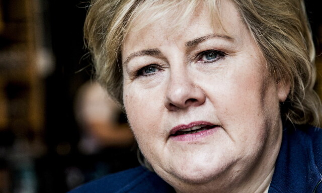 image: Statsministeren stoler ikke på norske kvinner. Derfor forsøker hun å lure oss